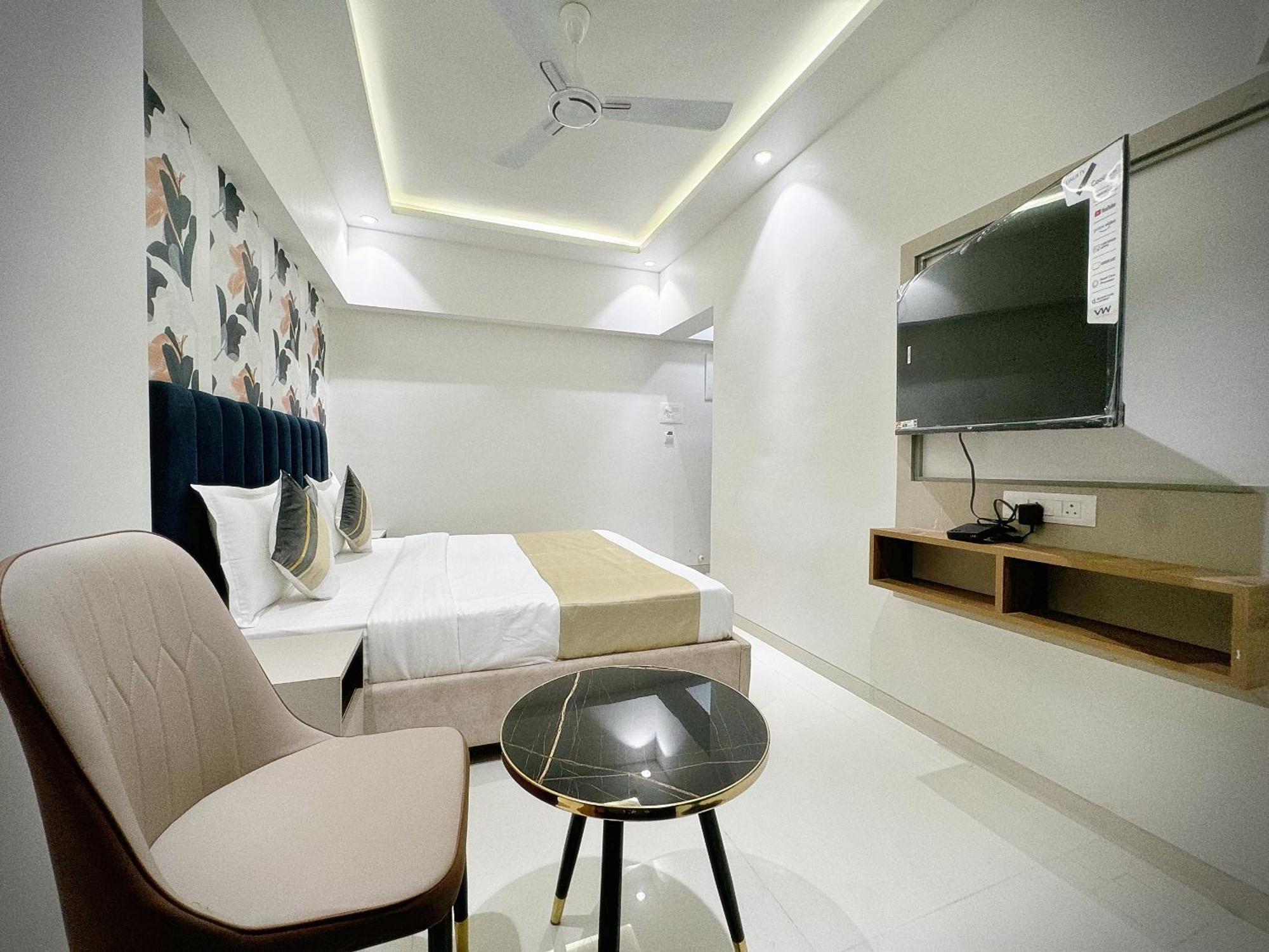 The Orion - Premium Apartments Mumbai Exterior photo