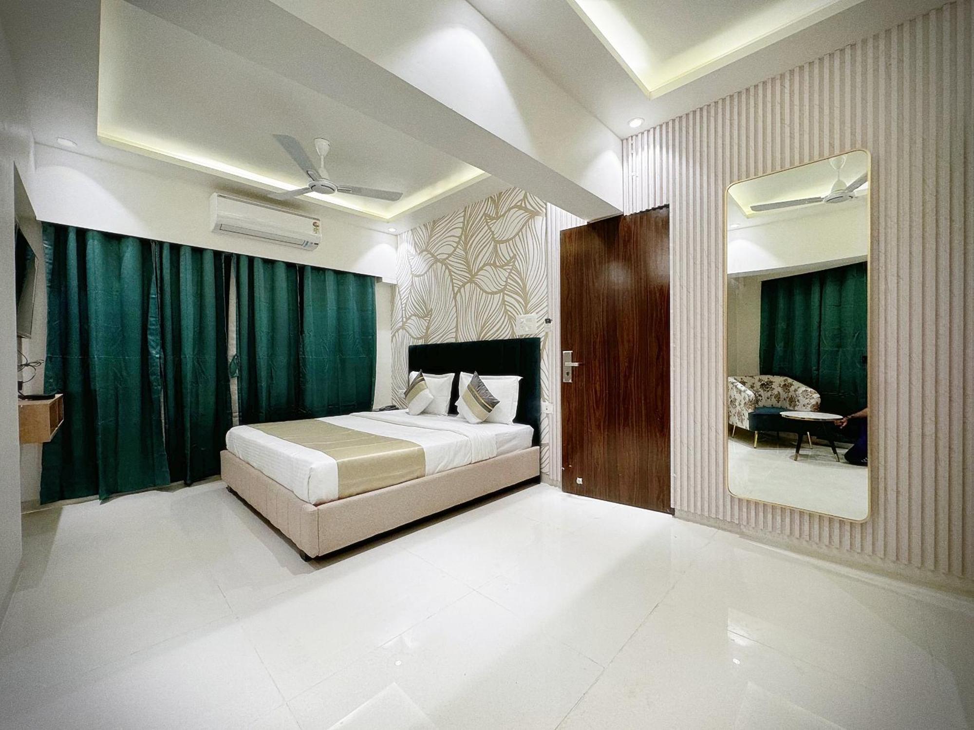 The Orion - Premium Apartments Mumbai Exterior photo