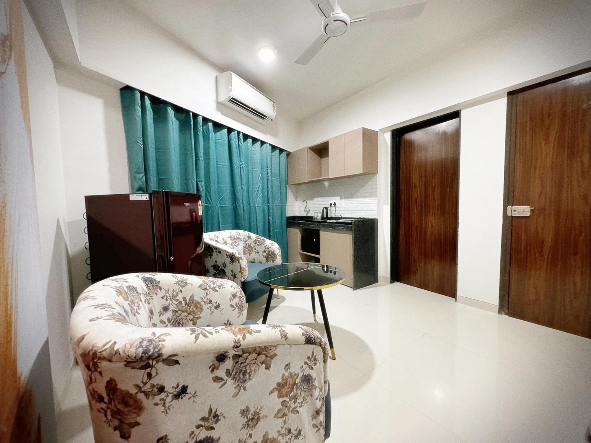 The Orion - Premium Apartments Mumbai Exterior photo